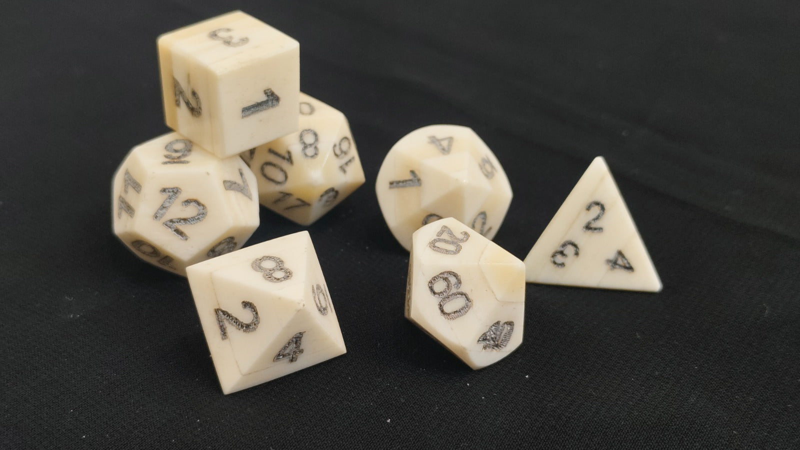 Handicrafted Buffalo Bone Dnd Dice Set 7-Piece Set with Medieval Design